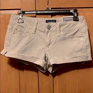 NEVER WORN | Light Gray Corduroy AE Shorts